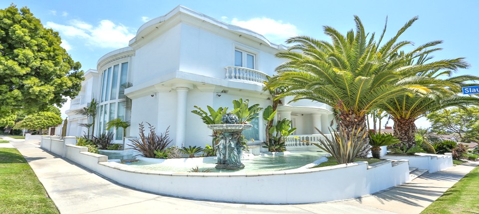 5804 S. Halm Ave, La, CA 90056