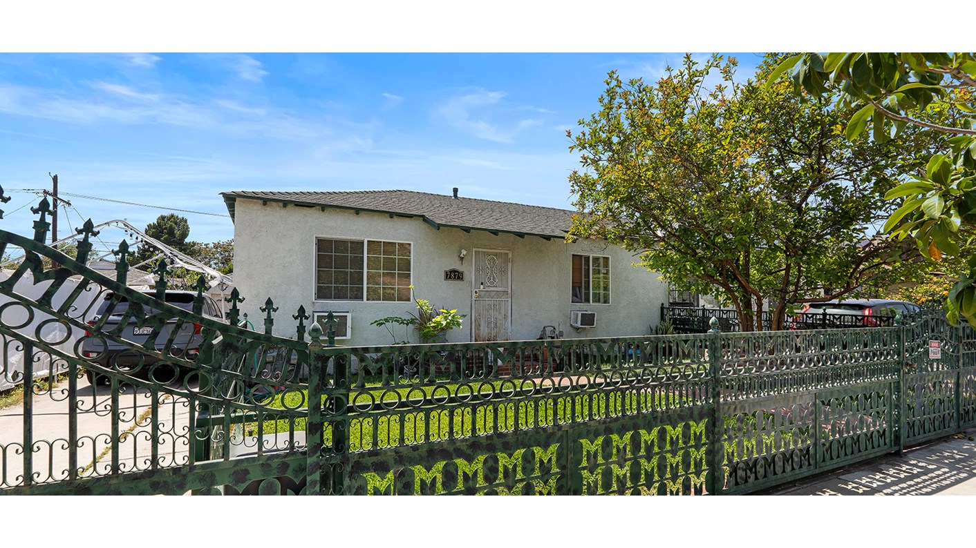 7879 Claybeck Avenue, Sun Valley, CA 91352