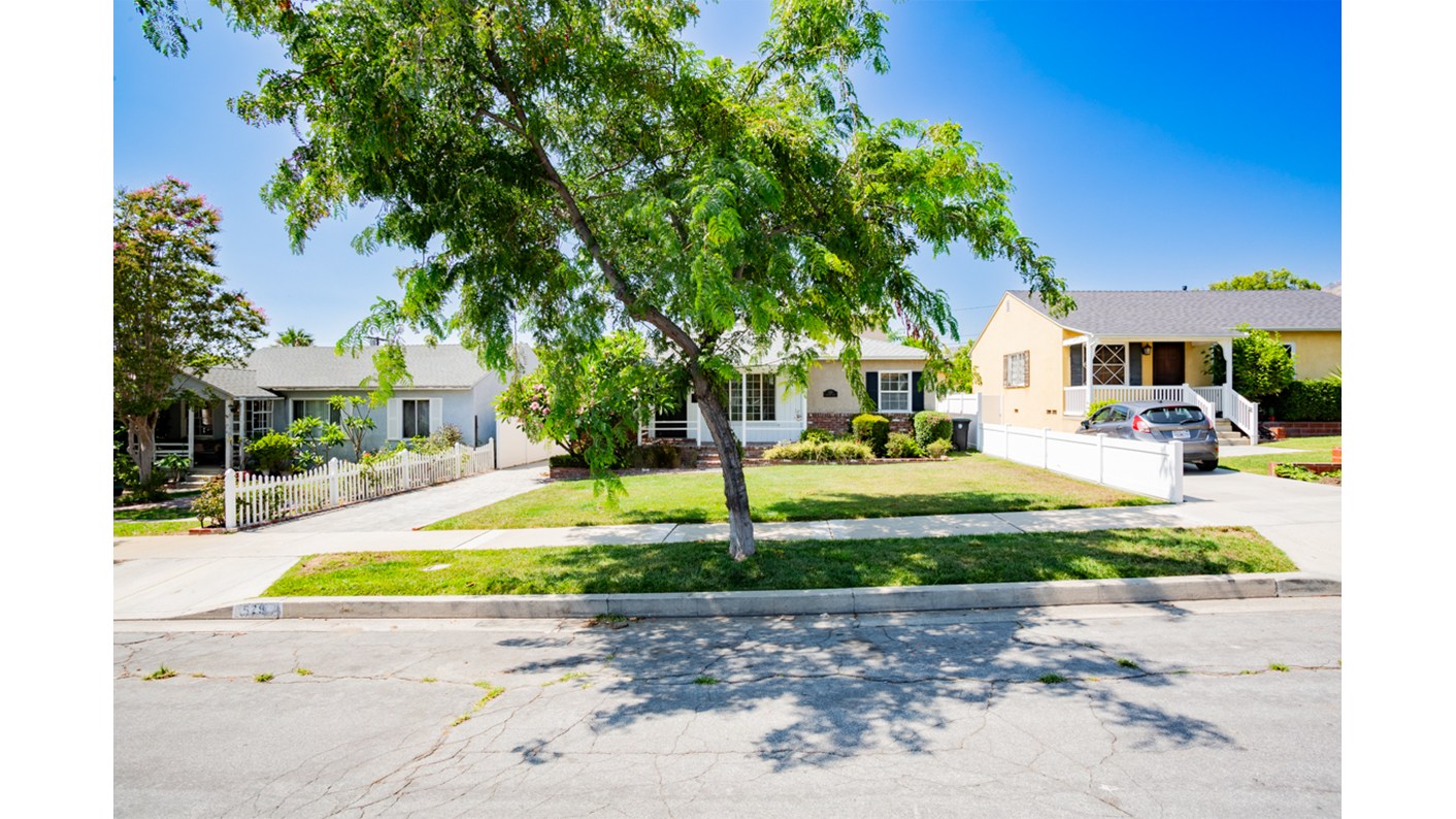 529 Stanford Road, Burbank, CA 91504