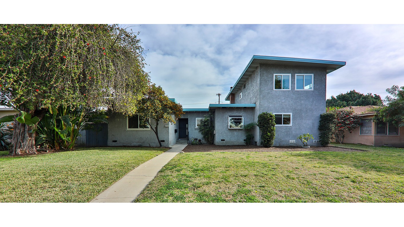 9324 Paramount Boulevard, Downey, CA 90240