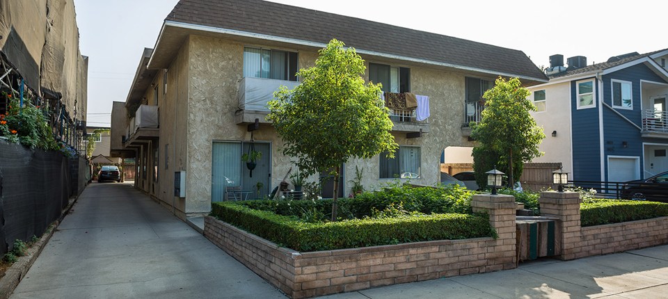 10820 Morrison Street #4, Los Angeles, CA 91601