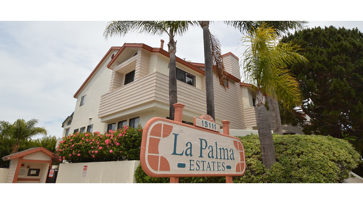 15111 Freeman Avenue 27, Lawndale, CA 90260