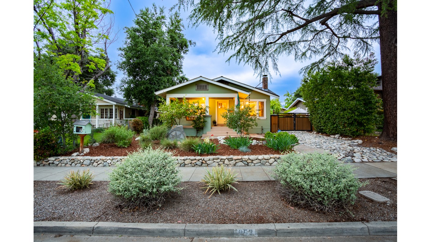 255 West 10th Street, Claremont, CA 91711