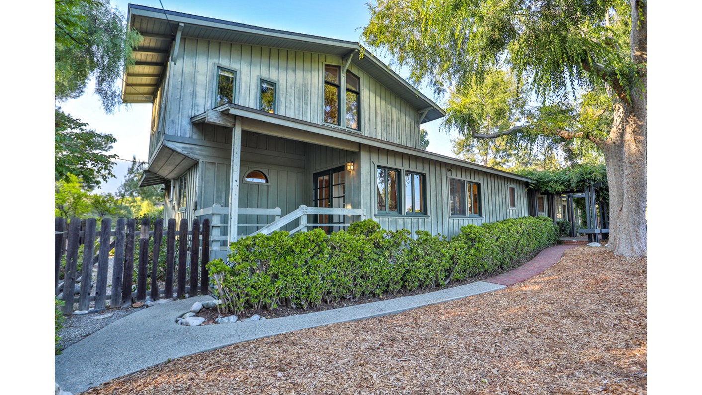 1111 Alamosa Drive, Claremont, CA 91711