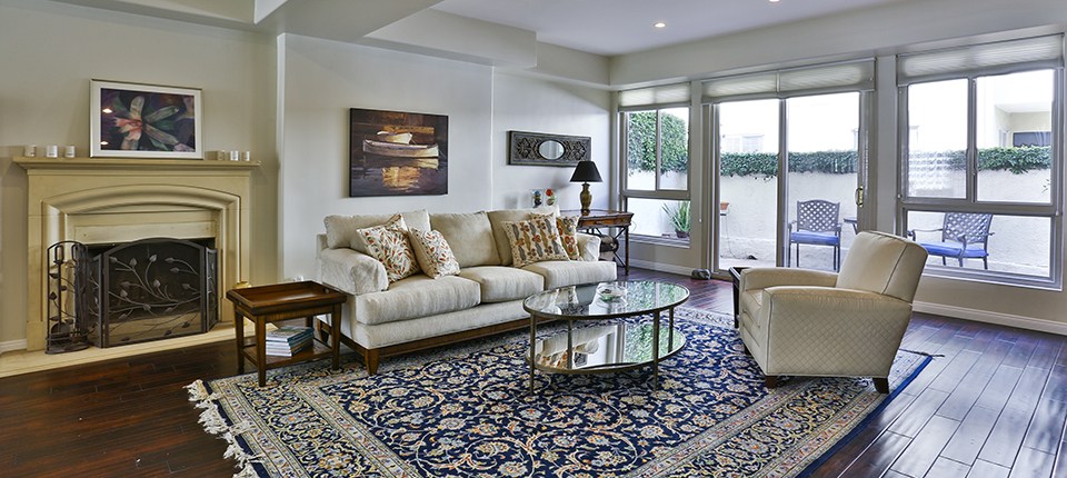 12334 Montana Ave, Los Angeles, CA 90049