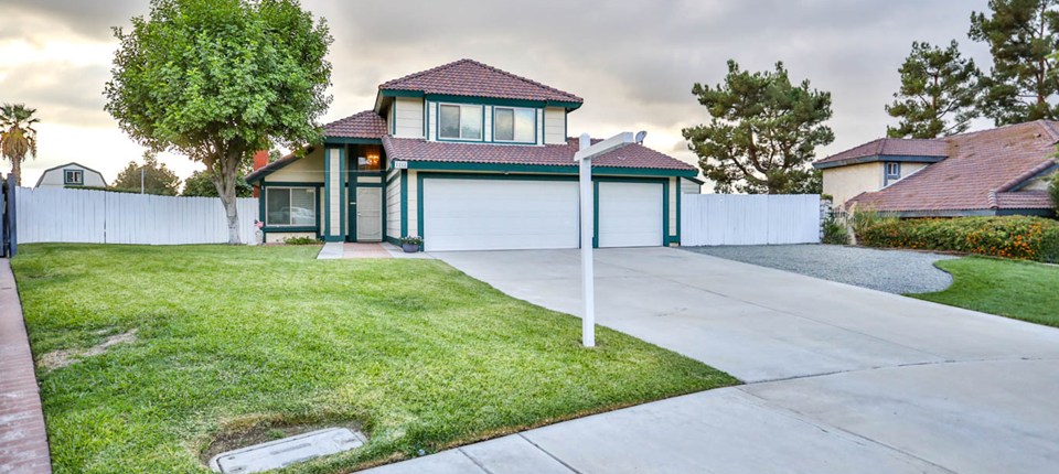 1211 New London Place, Riverside, CA 92506
