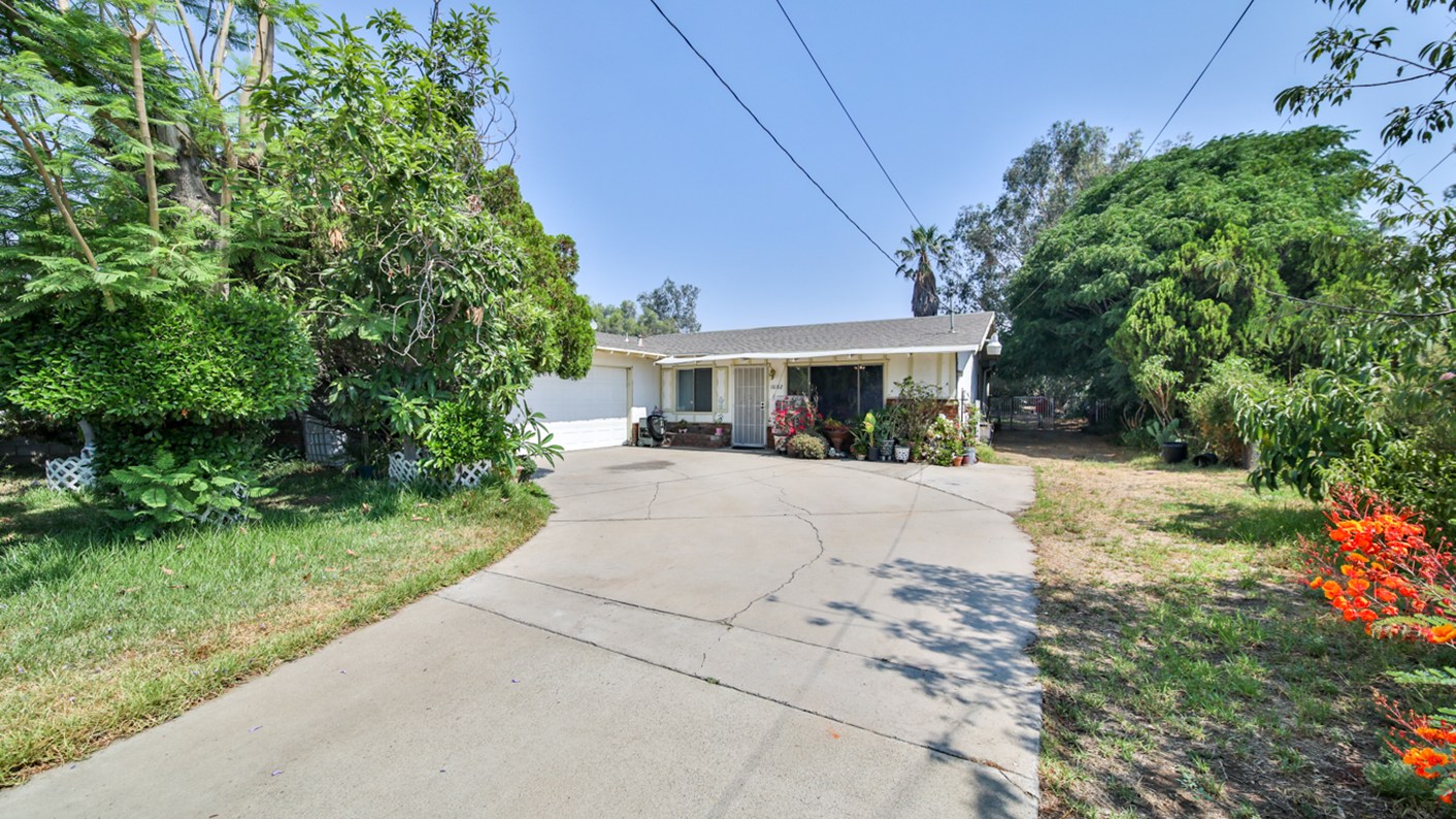 16182  and 16198 Ceres Avenue, Fontana, CA 92335