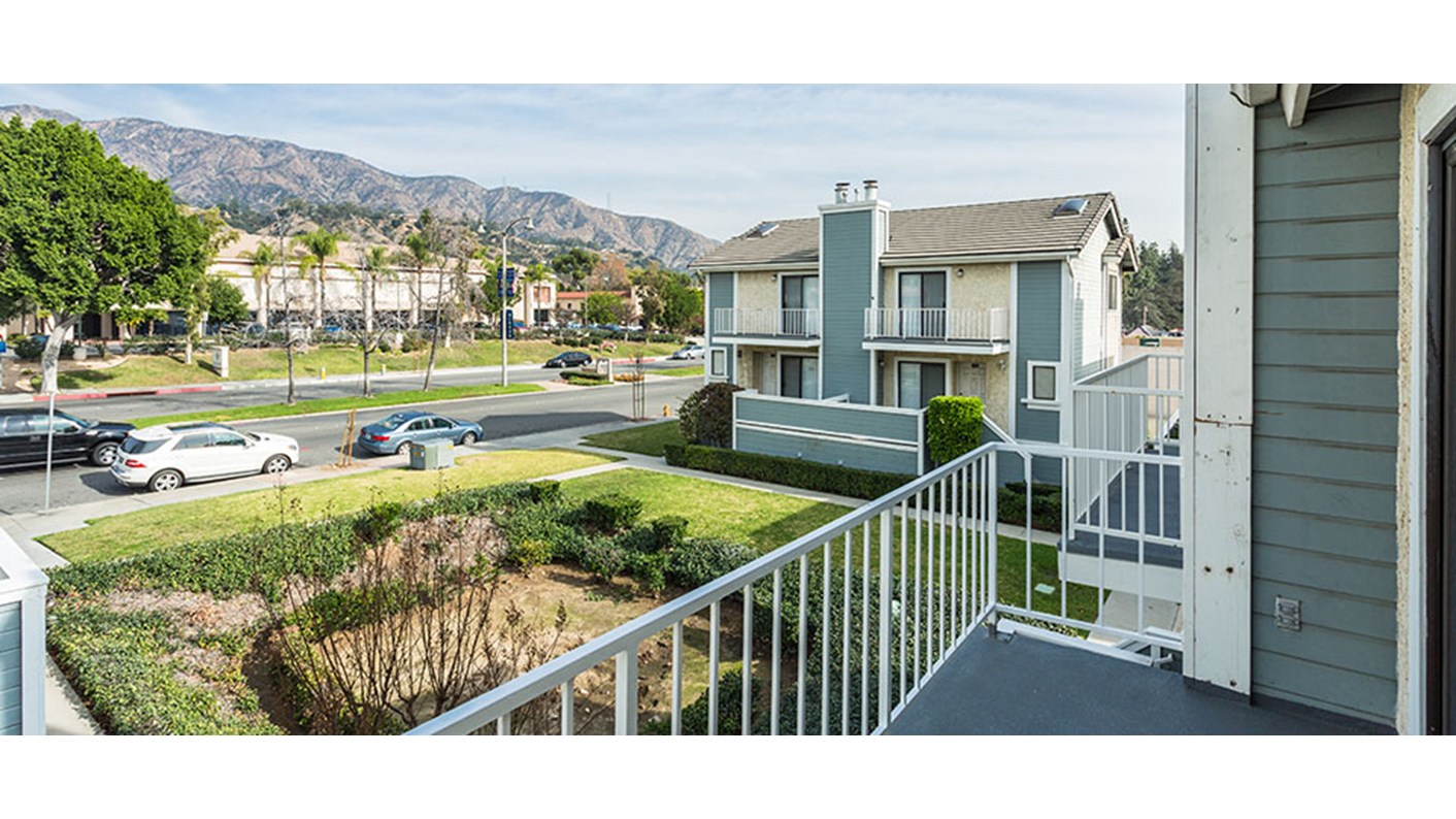 1814 East Huntington Drive, Duarte, CA 91010