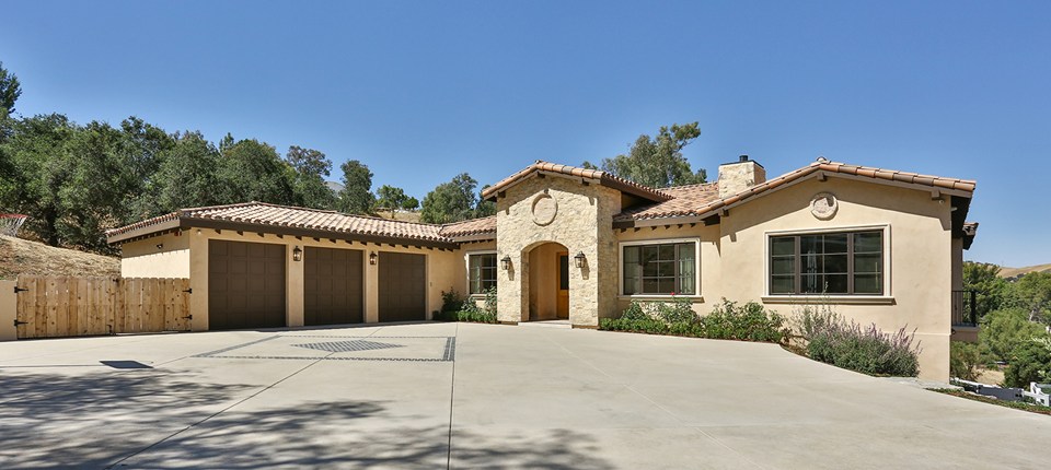 5952 Lapworth Dr., Agoura Hills, CA 91301