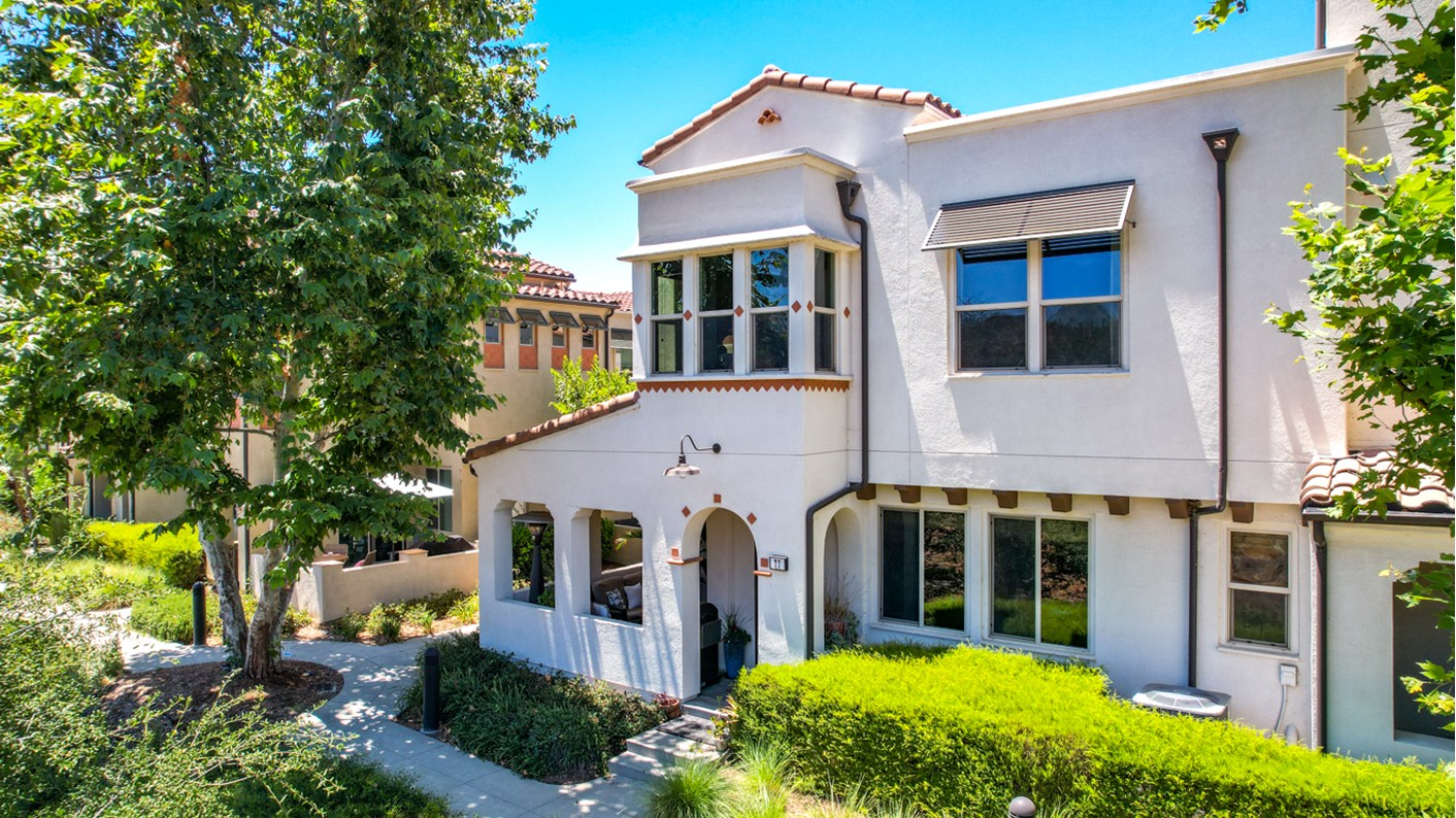 77 Adelfa Street, Rancho Mission Viejo, CA 92694