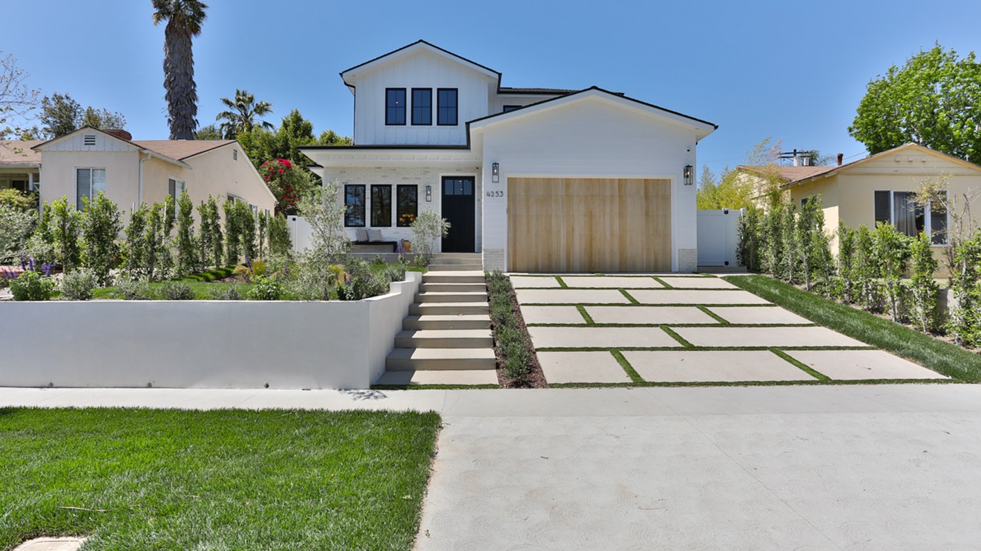 4253 Costello Avenue, Sherman Oaks, CA 91423