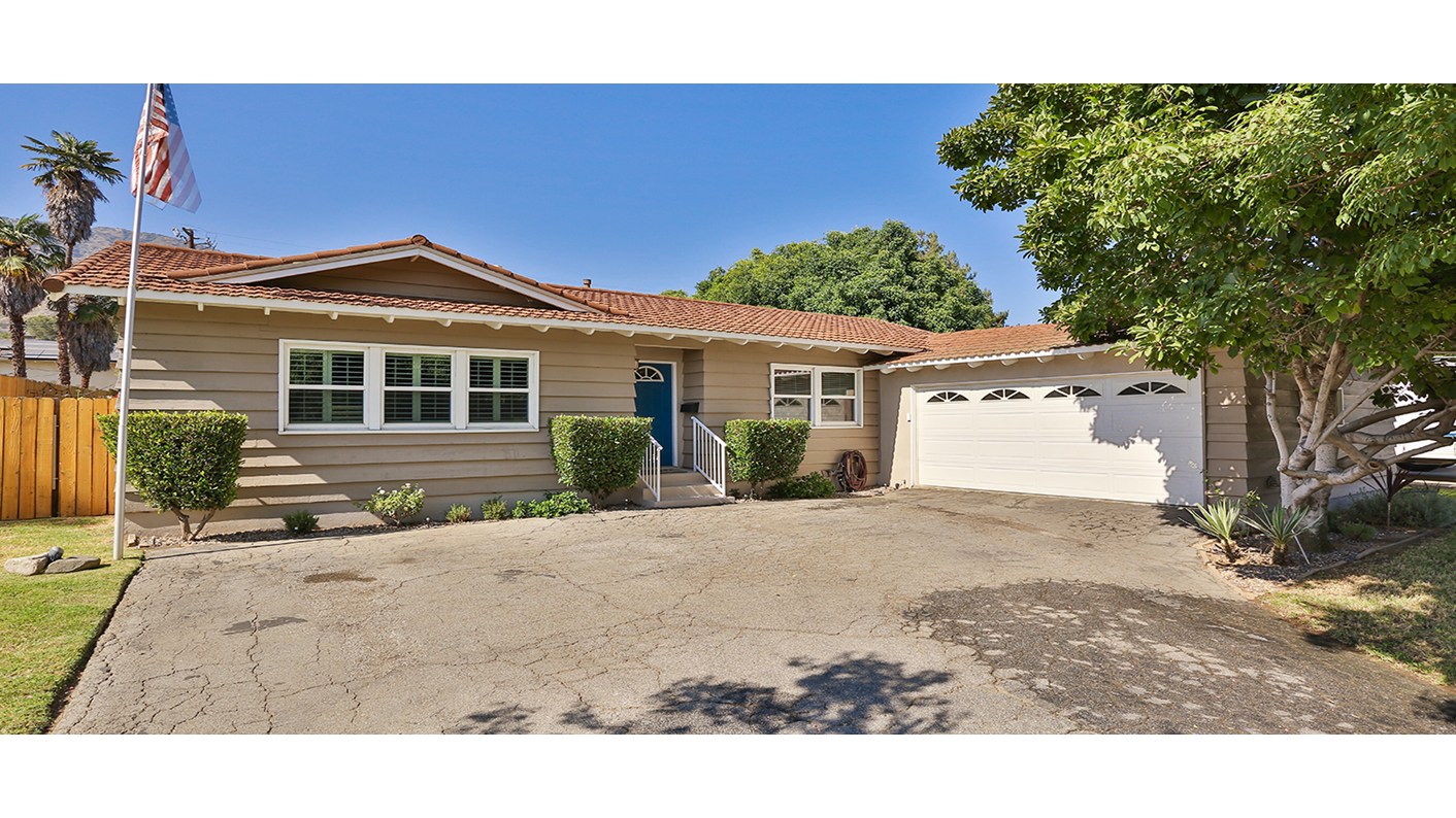 455 West Leadora Avenue, Glendora, CA 91741