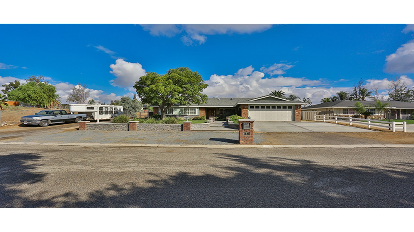 1221 Half Circle Road, Norco, CA 92860