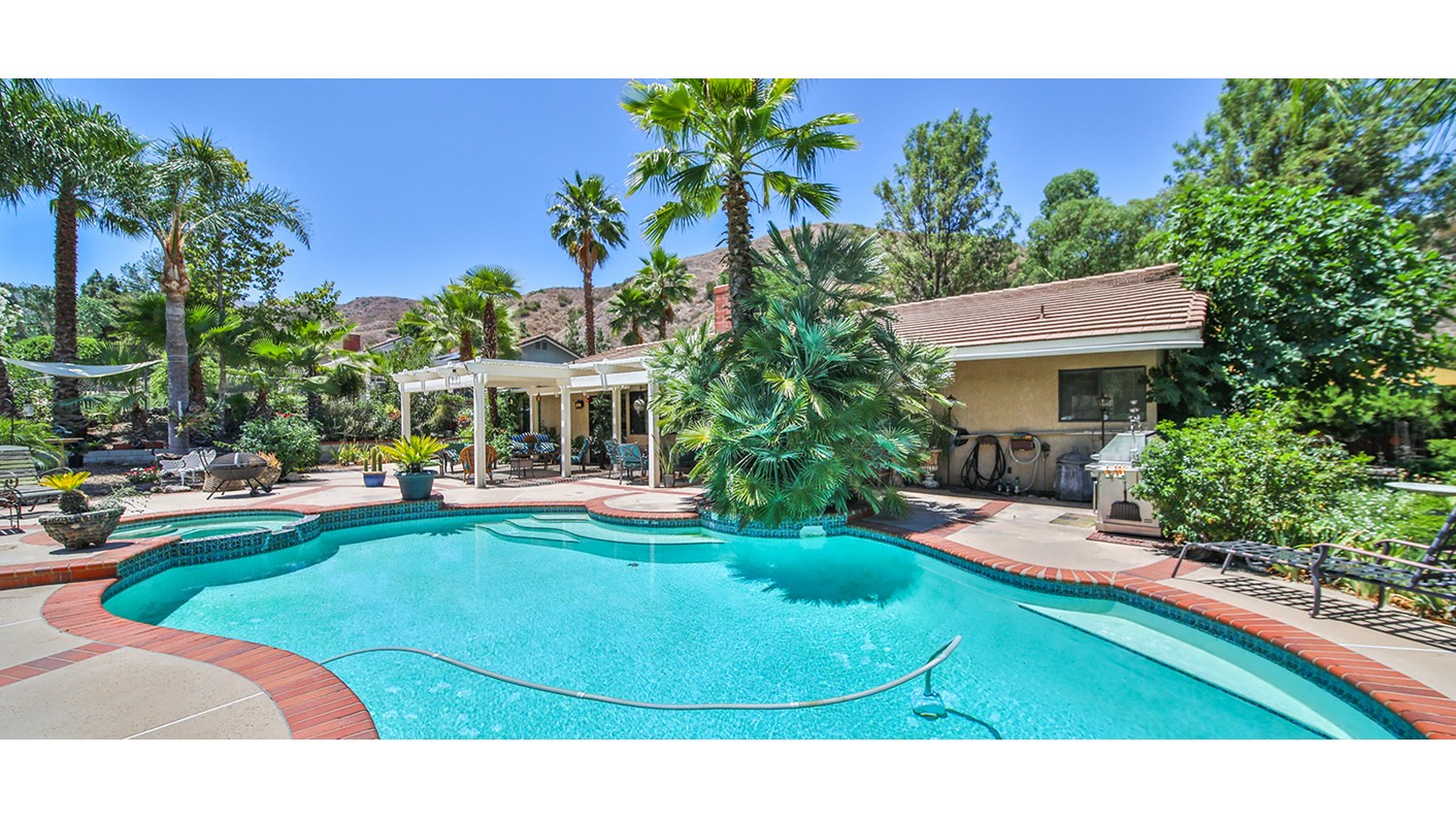 14589 Amorose Street, Lake Elsinore, CA 92530