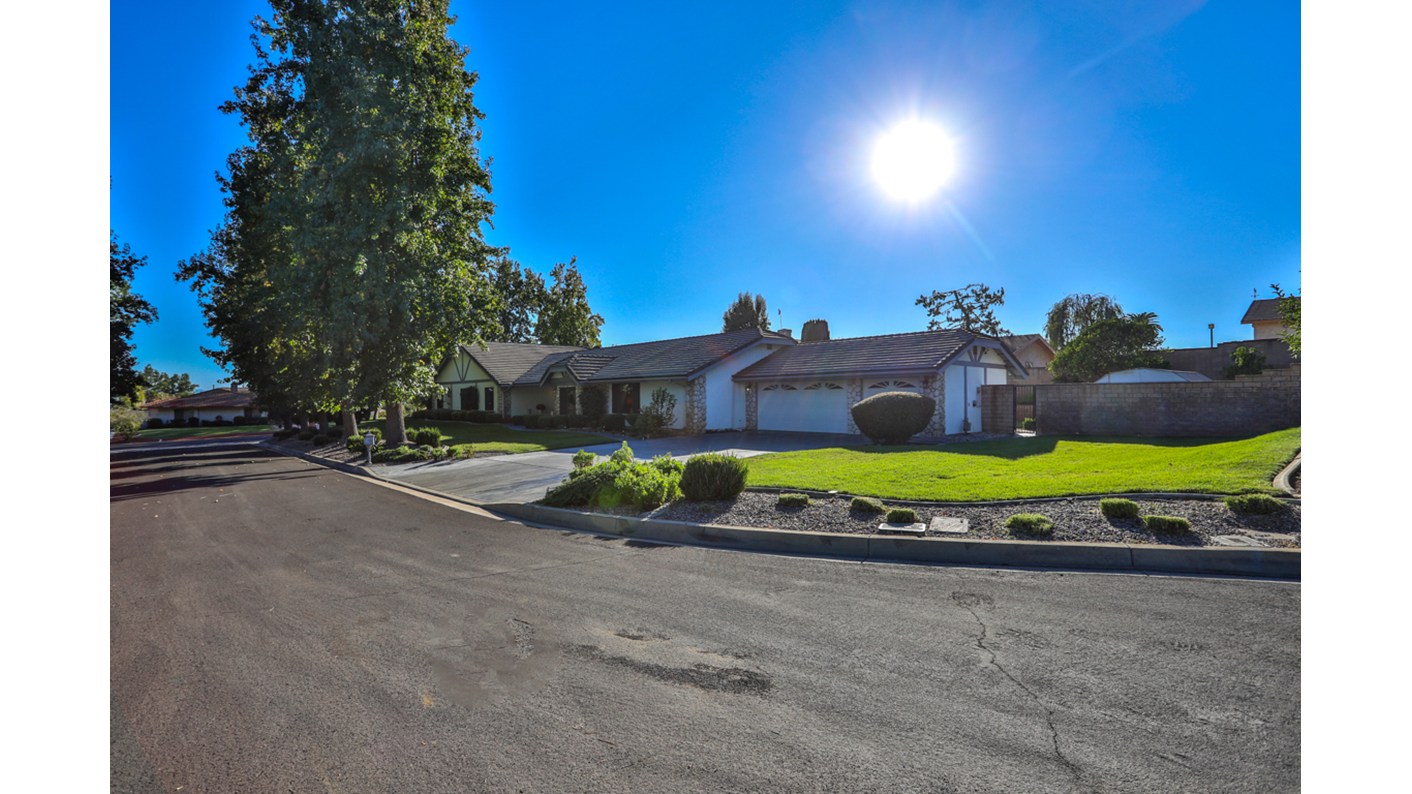 5848 Burlwood Court, Rancho Cucamonga, CA 91701