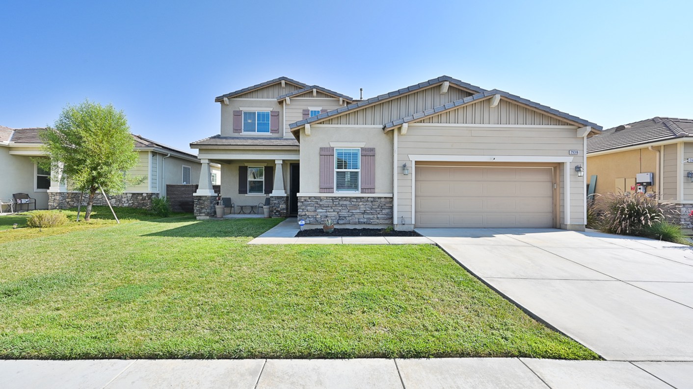 29316 Dugout Drive, Lake Elsinore, CA 92530