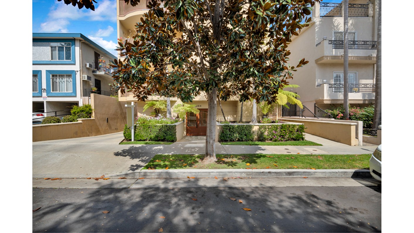 1904 Manning Avenue #1, Los Angeles, CA 90025