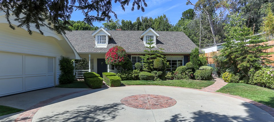 9567 Lania Lane, Beverly Hills, CA 90210