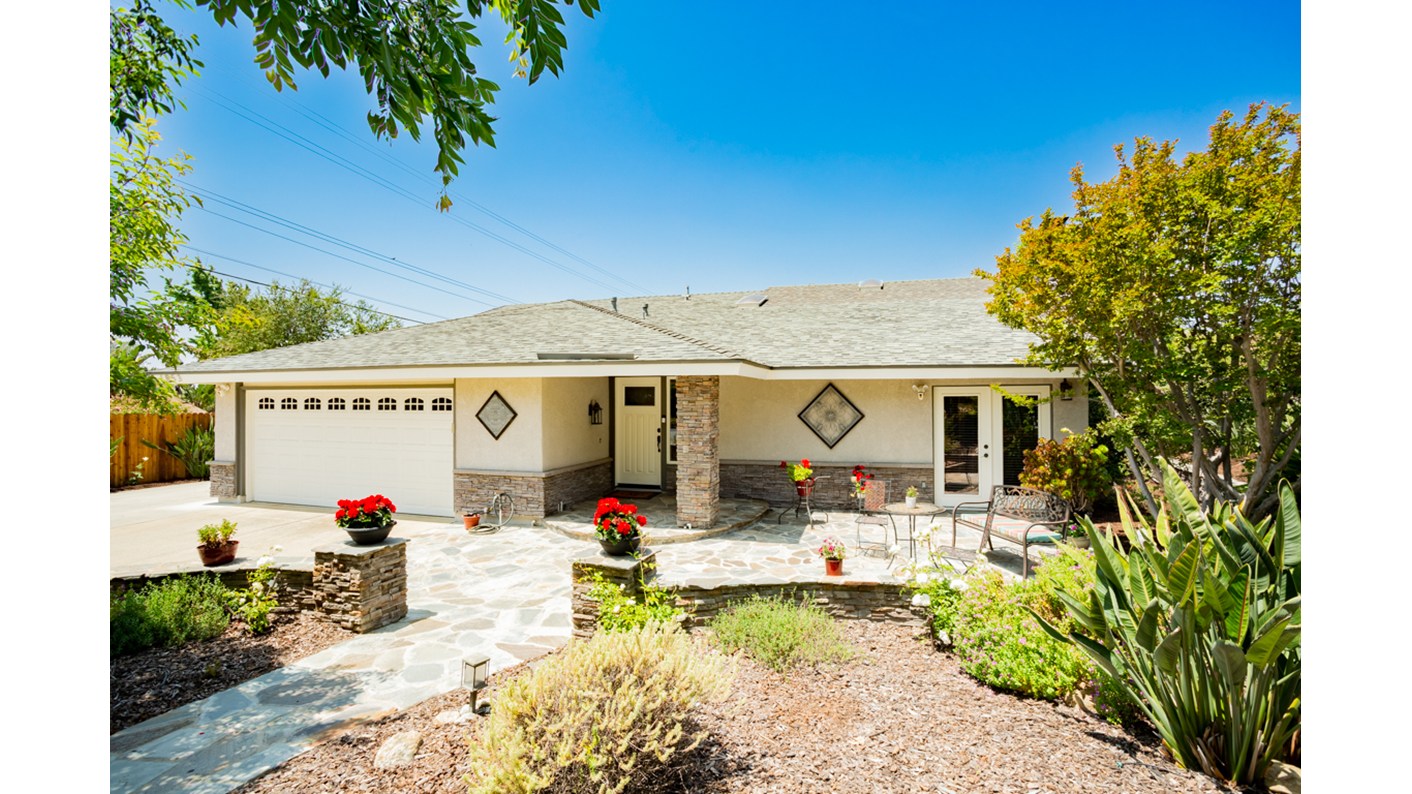 1853 Denver Avenue, Claremont, CA 91711