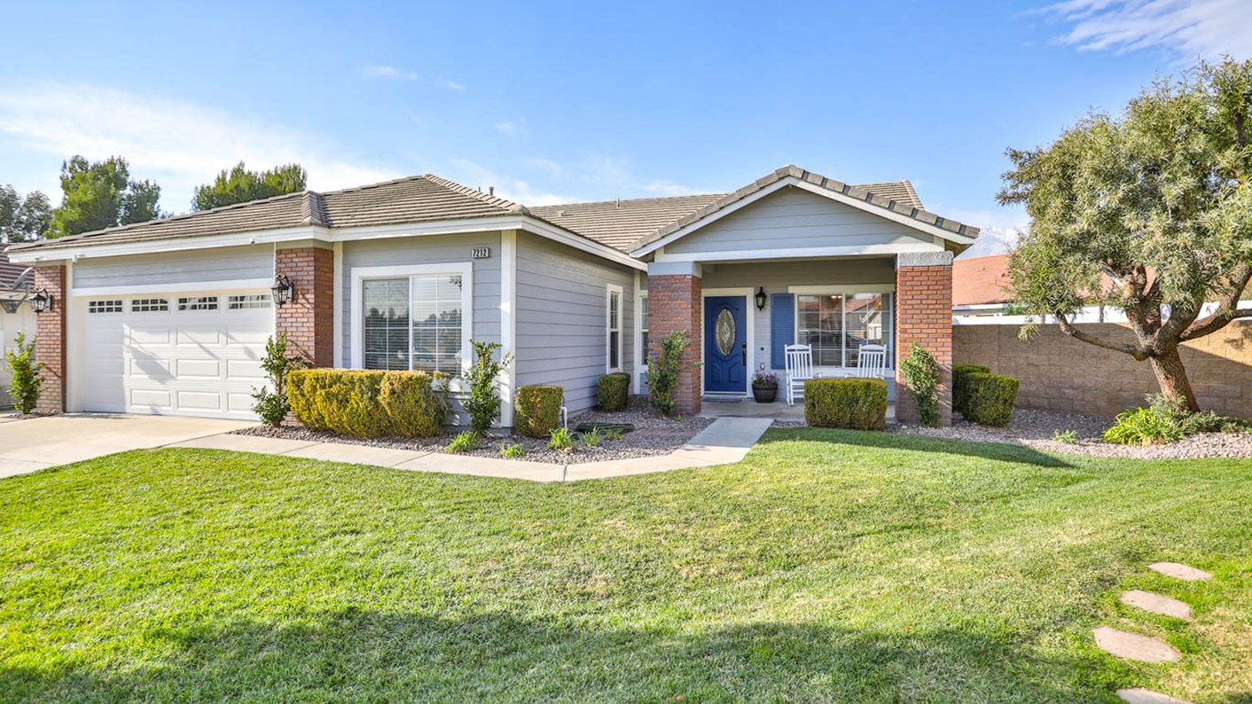 7212 New Mexico Court, Fontana, CA 92336