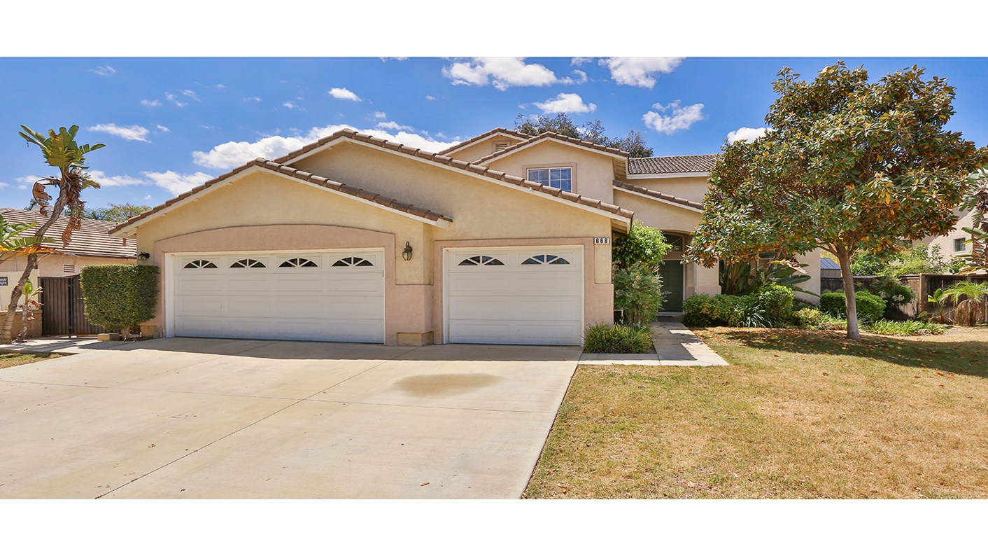 668 Donatello Drive, Corona, CA 92882