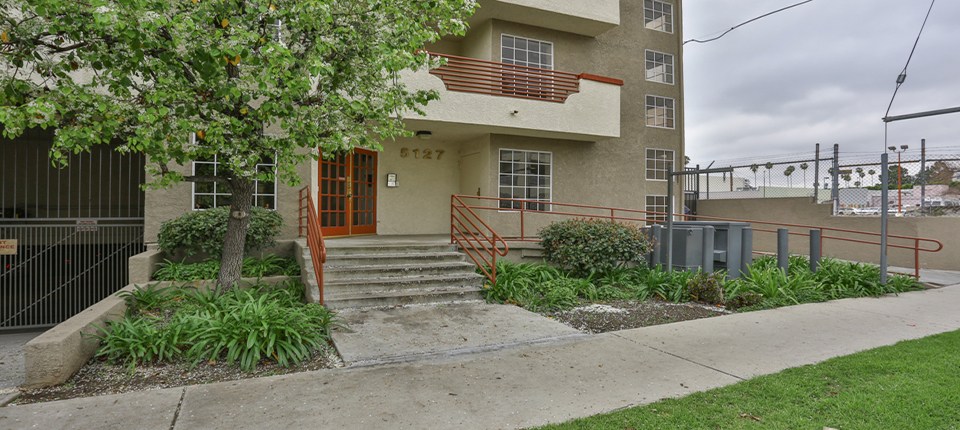 5127 Klump Ave Unit #205, Los Angeles, CA 91601