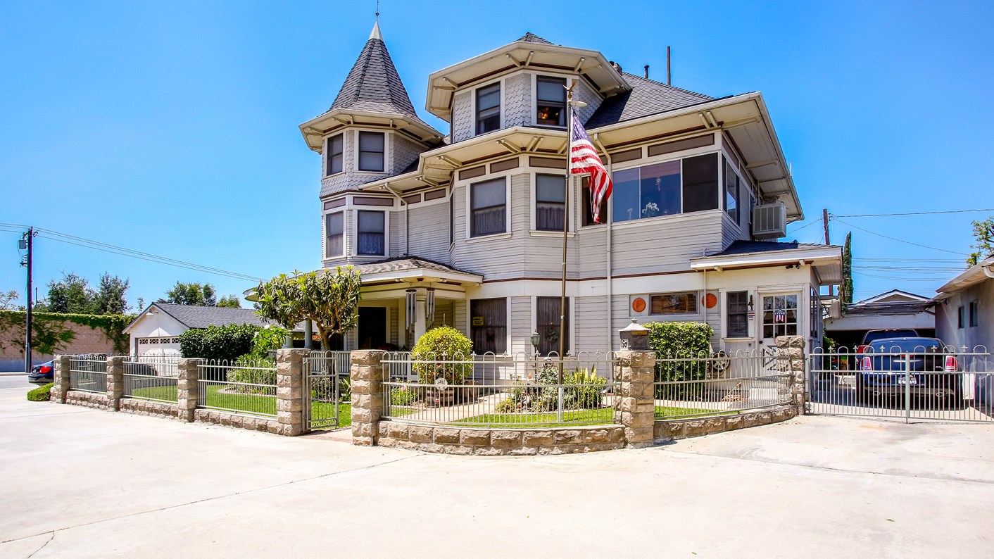 721 and 719 West Baseline Road, Glendora, CA 91740