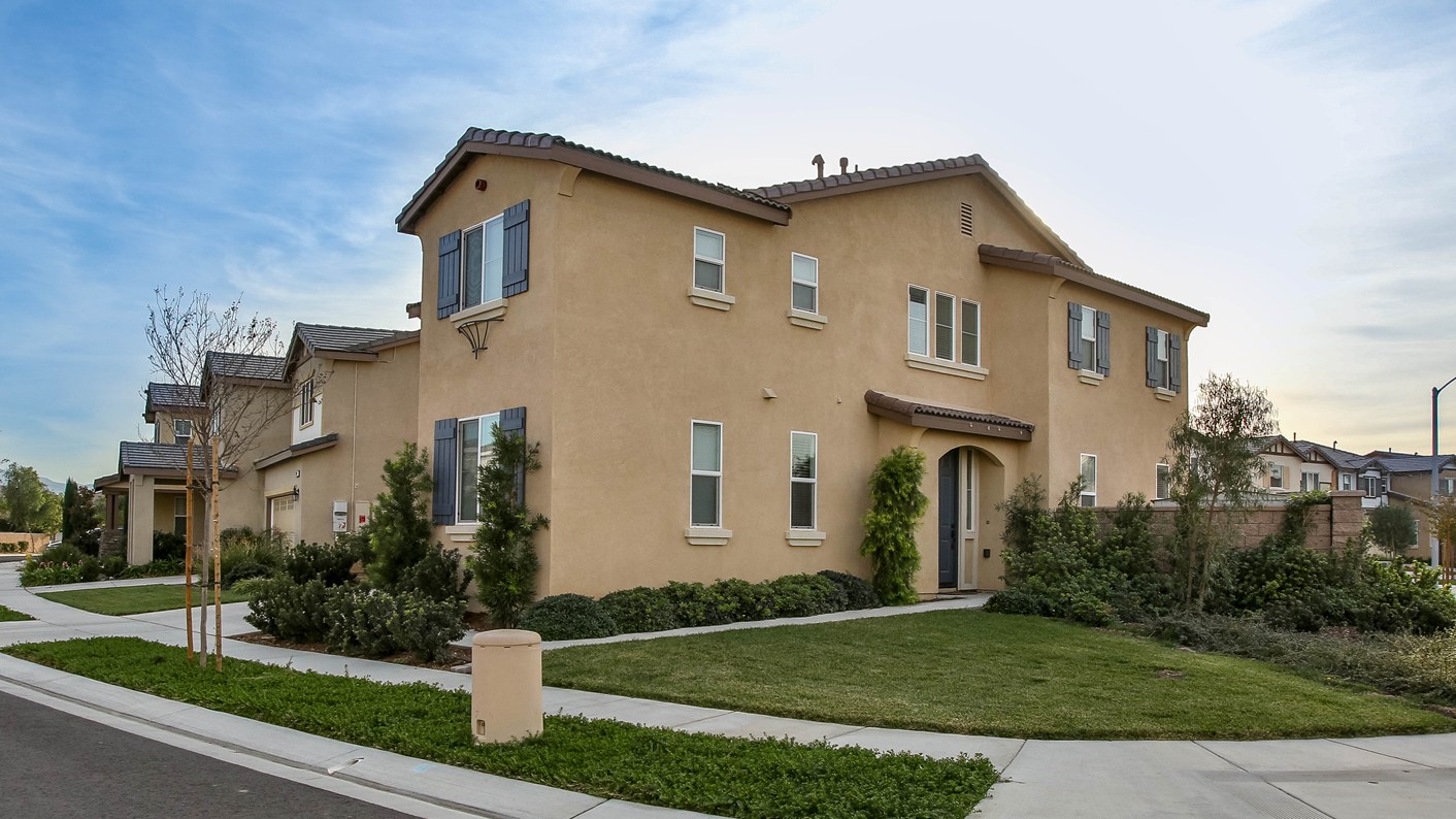 7177 Beckett Field Lane, Corona, CA 92880