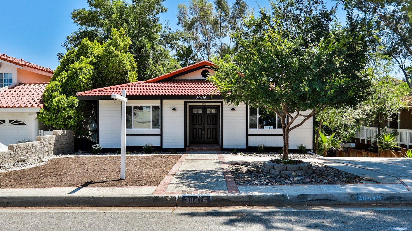 30476 Cinnamon Teal Drive, Canyon Lake, CA 92587