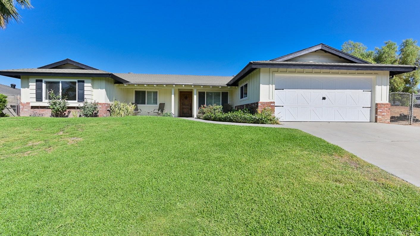 3202 Half Circle Road, Norco, CA 92860