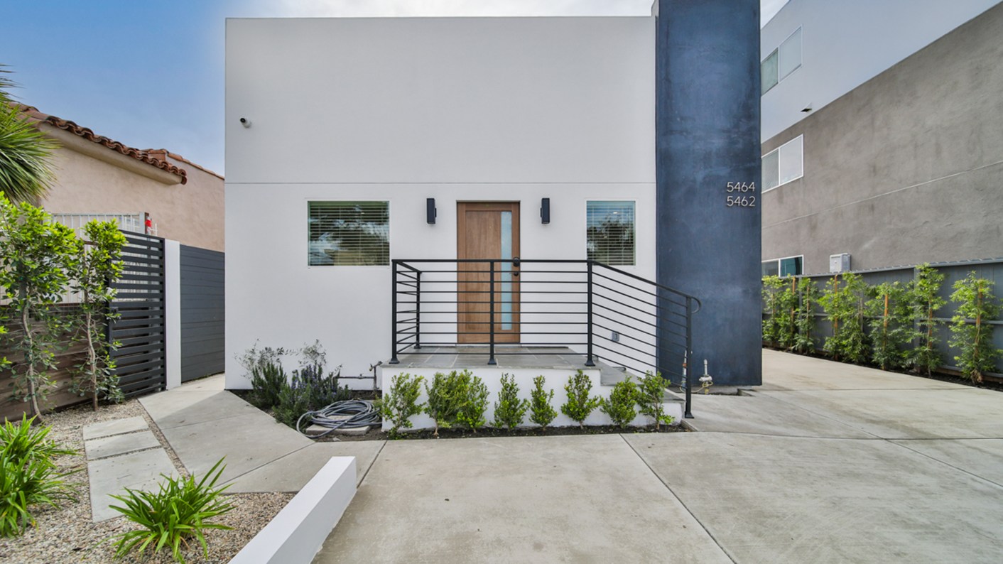 5462 Carlin Street, Los Angeles, CA 90016
