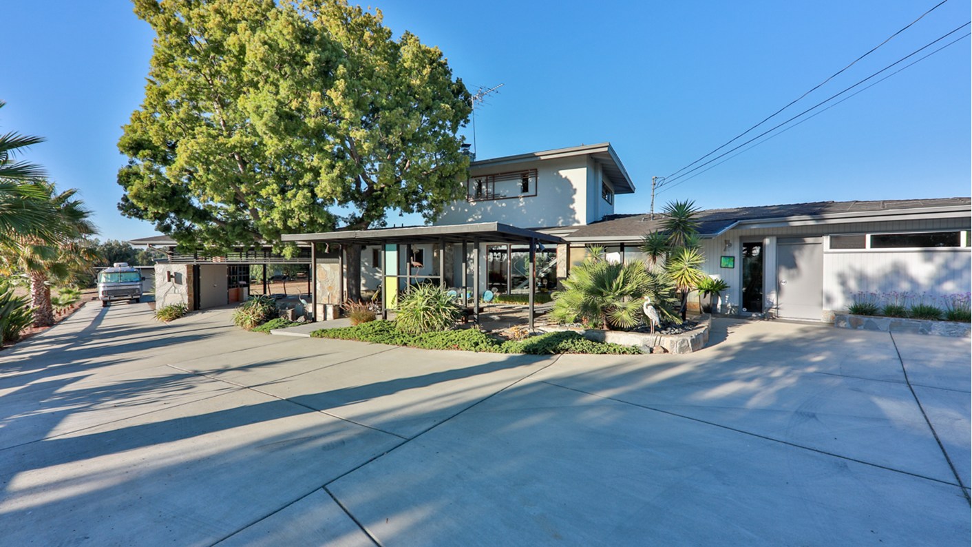 1374 Bird Haven Lane, Fallbrook, CA 92028