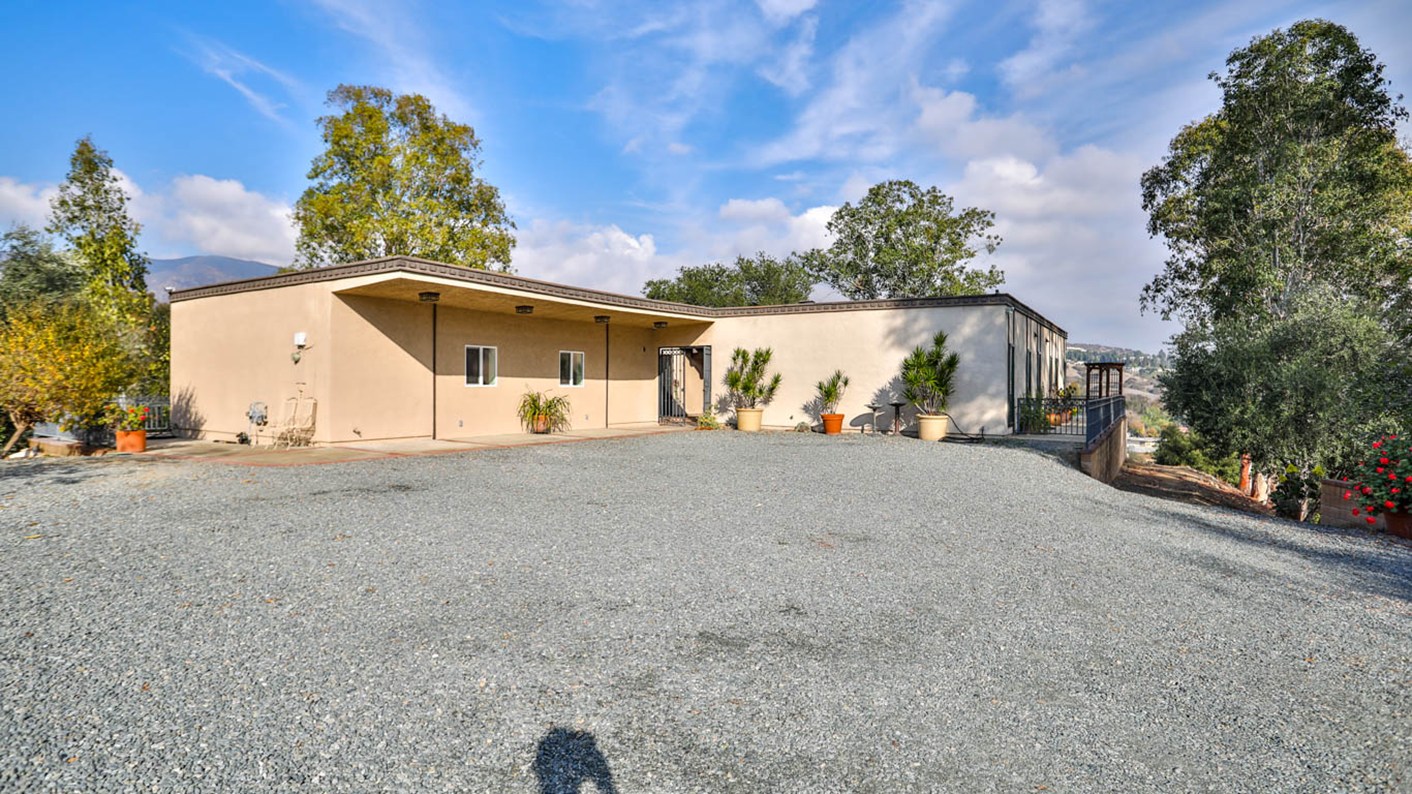 4771 Live Oak Canyon Road, La Verne, CA 91750