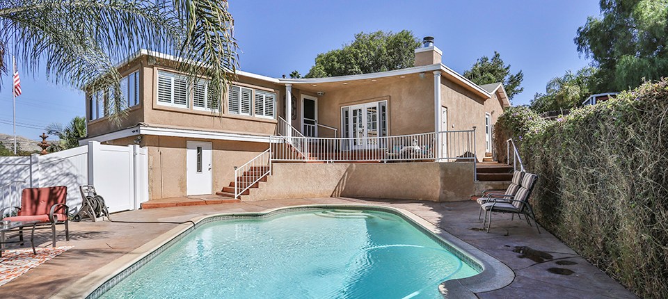 7834 Marilyn Dr, Corona, CA 92881