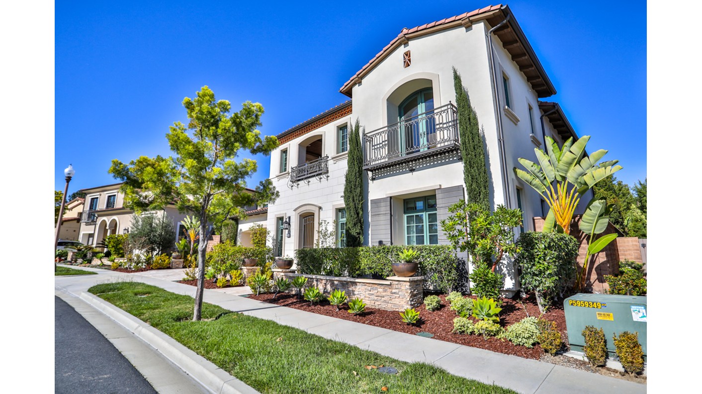 133 Larksong, Irvine, CA 92602