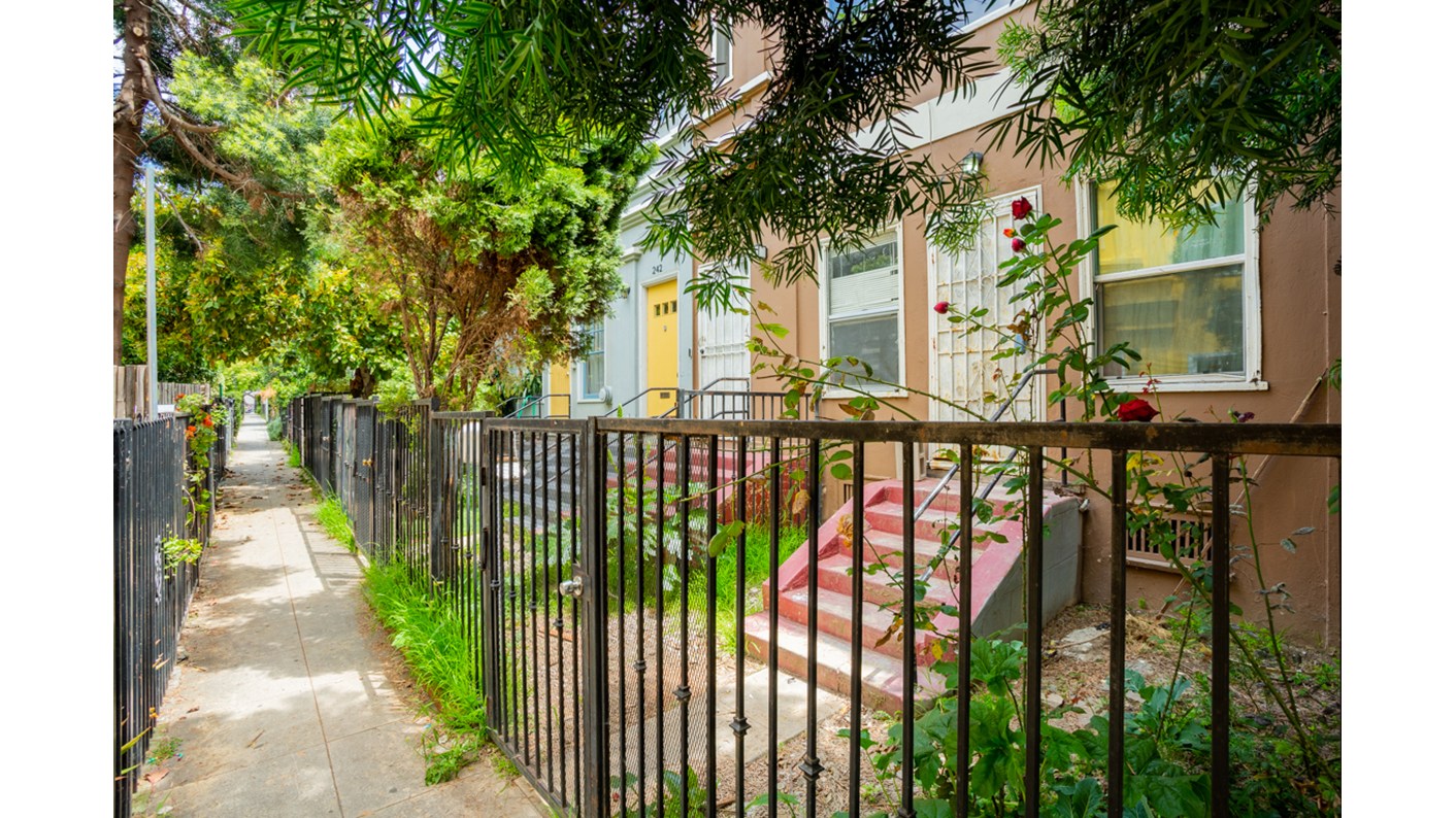 244 Columbia Place, Los Angeles, CA 90026