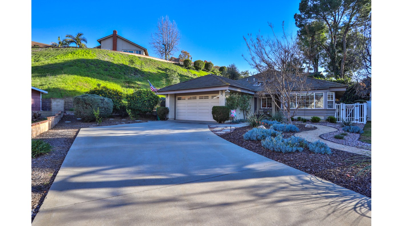 1102 Calle Arcano, San Dimas, CA 91773