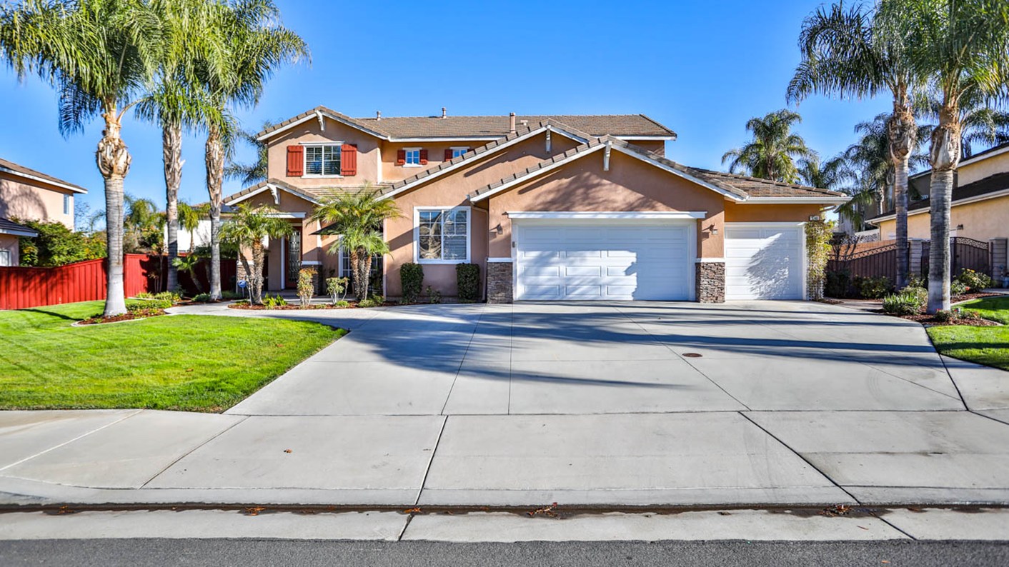 8340 Sunshine Lane, Riverside, CA 92508