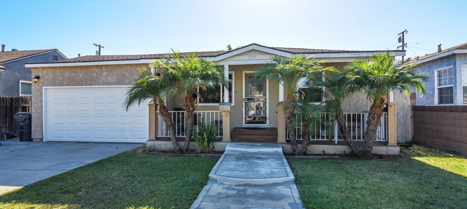 5919 Adenmoor Ave, Lakewood, CA 90713