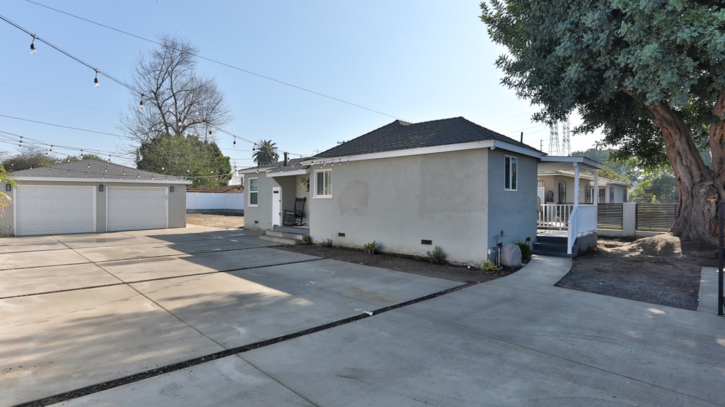 1506 South Bentley Avenue, Compton, CA 90220
