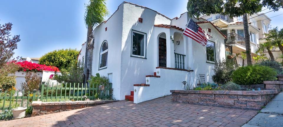 843 8th Place, Hermosa Beach, CA 90254