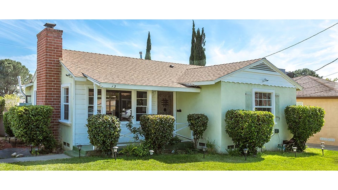 137 West Glenfair Lane, San Bernardino, CA 92407