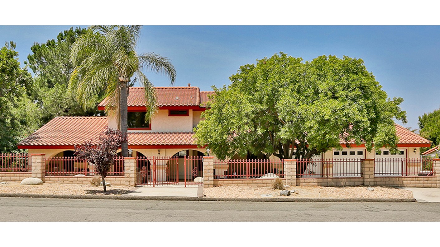 1126 Coronet, Riverside, CA 92503