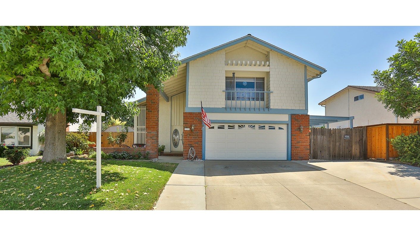 2228 Lark Ellen Drive, Fullerton, CA 92835