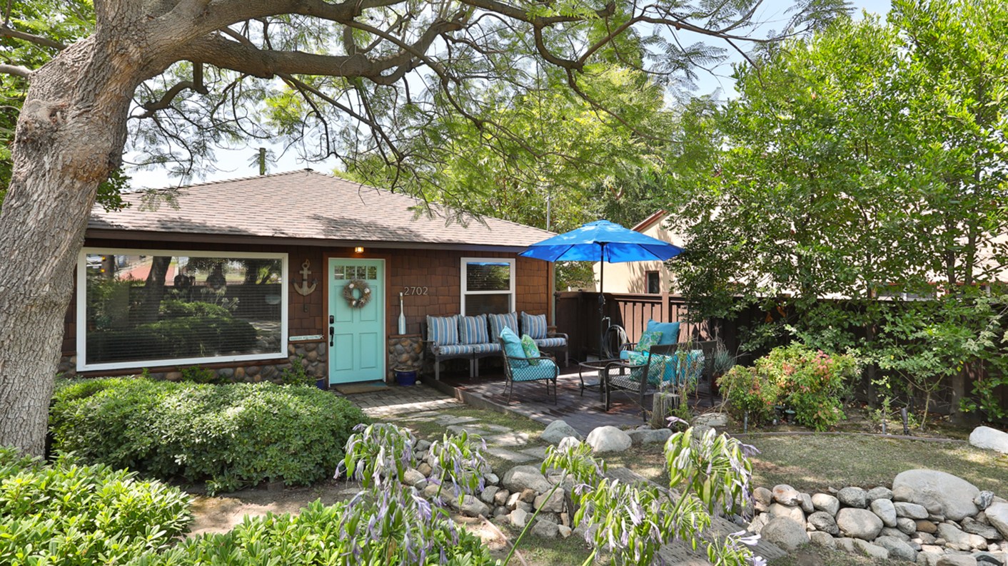 2702 Alabama Street, La Crescenta-Montrose, CA 91214