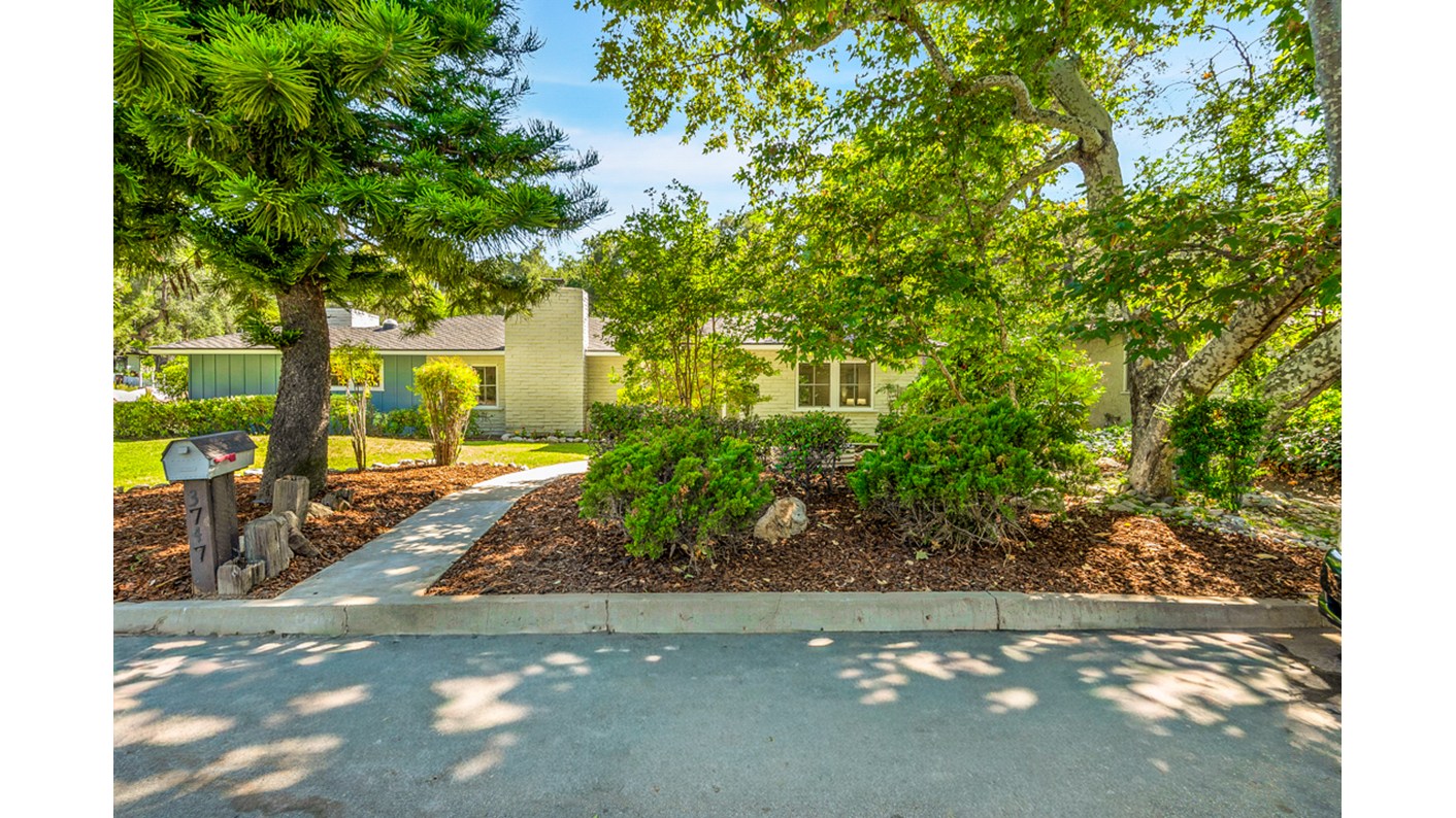 3747 El Lado Drive, Glendale, CA 91208