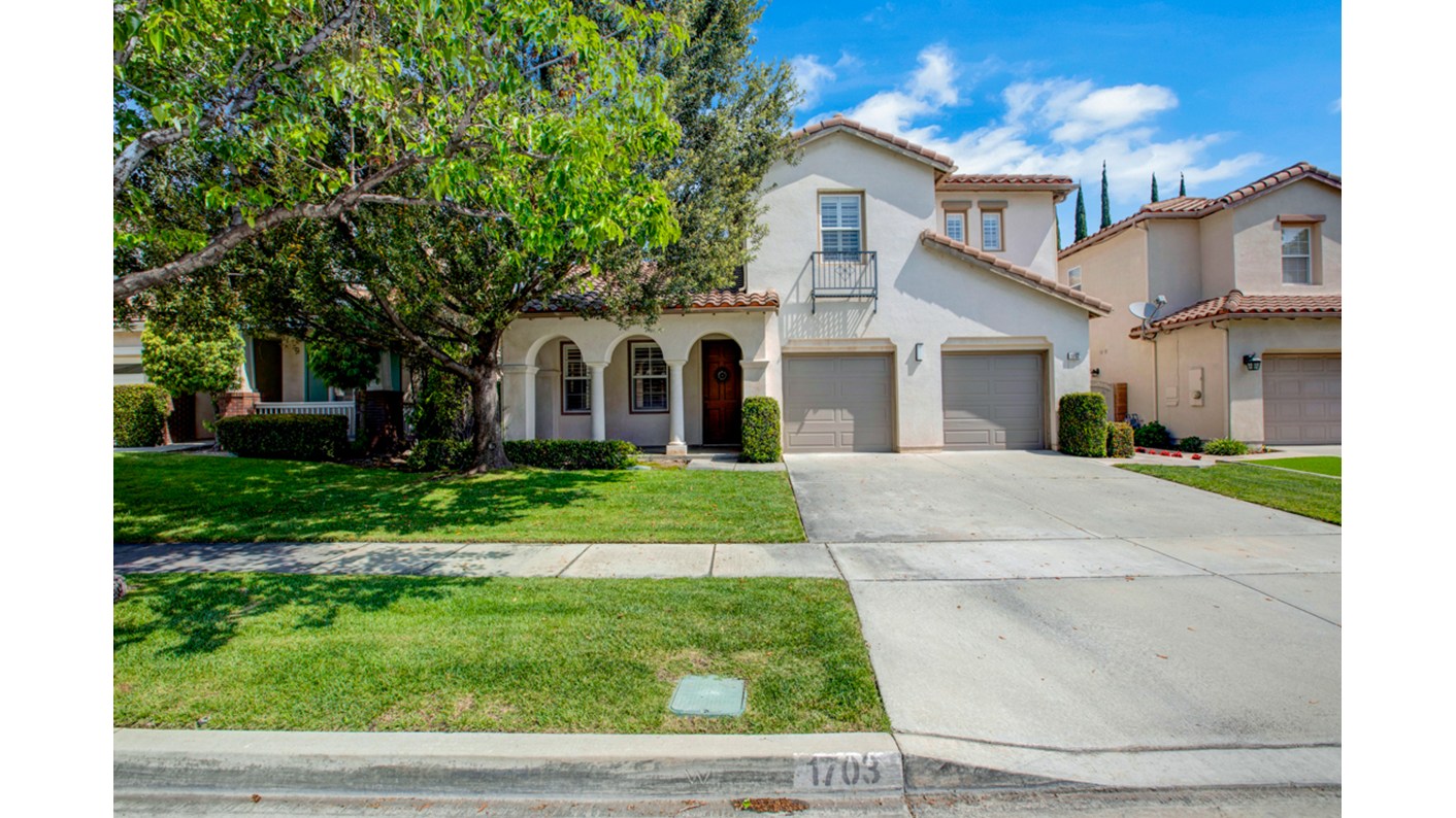 1703 West Alps Drive, Upland, CA 91784