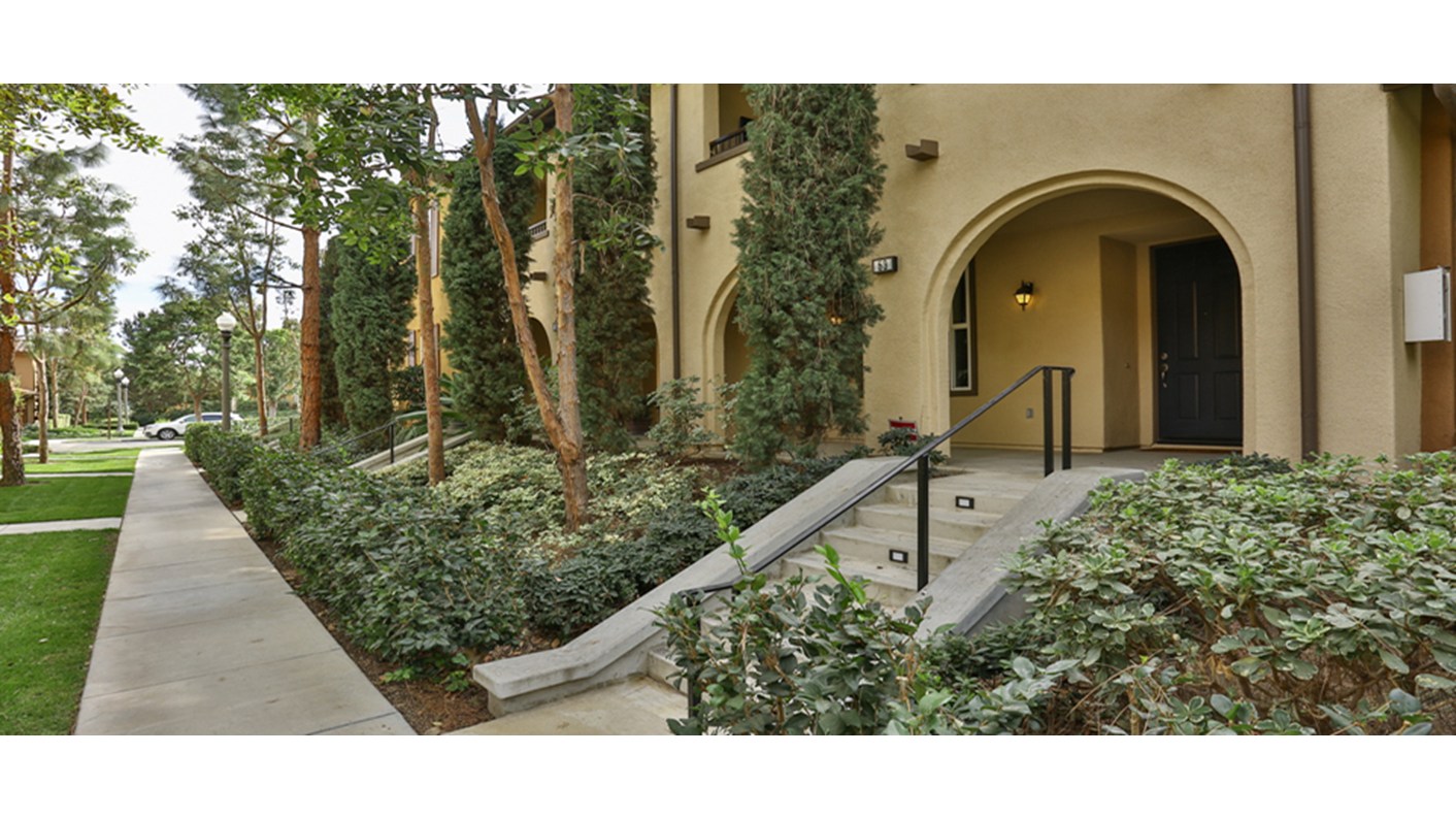 53 Stepping Stone, Irvine, CA 92603
