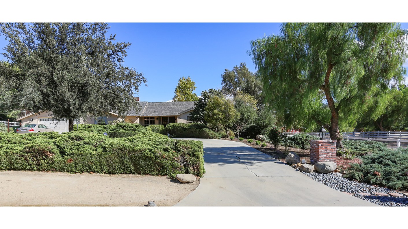 5826 Colodny Drive, Agoura Hills, CA 91301