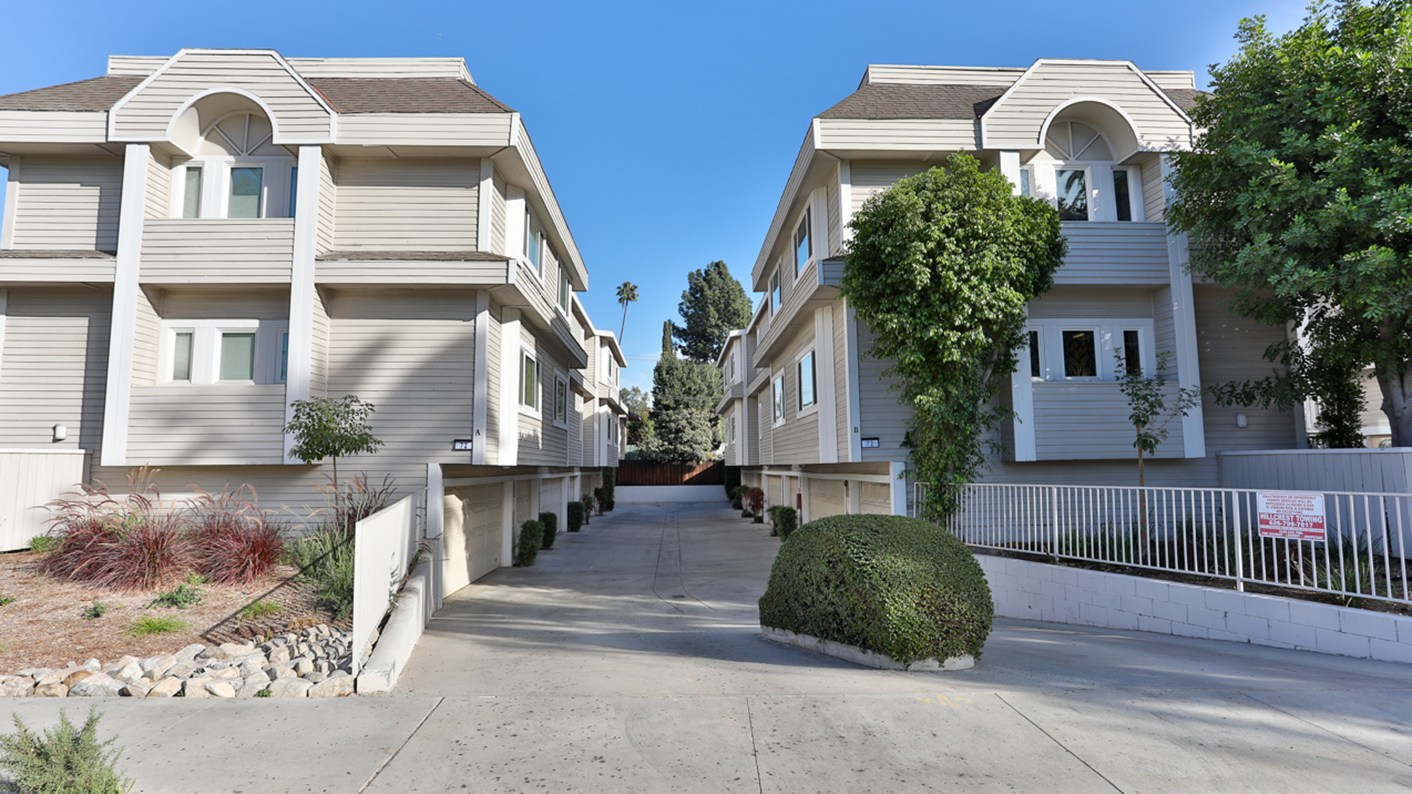 72 South Greenwood Avenue, Pasadena, CA 91107